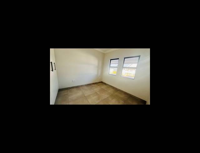 2 BEDROOM GATED ESTATE TO LET IN WYEBANK